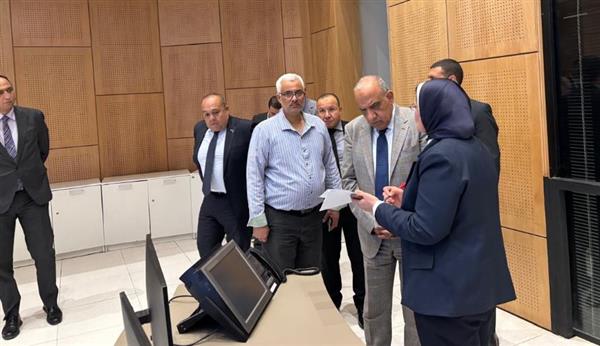 في زيارة ميدانية.. وزير الكهرباء يتابع سير العمل بالمركز القومي للتحكم في الطاقة