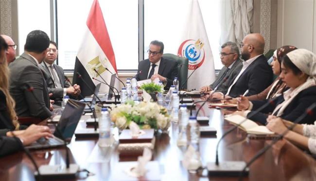 وزير الصحة يبحث مع مستثمر أمريكي فرص التعاون في الاستثمار الدوائي والرعاية الصحية بمصر