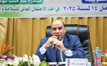   أسوان .. وزير العمل يتفقد شركة الصناعات الكيماوية المصرية «كيما»