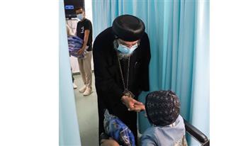 الأنبا مينا يزور مركز أورام الأطفال بمستشفى برج العرب الجامعي