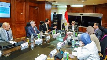   وزير التخطيط ورئيس"التعبئة والإحصاء" يبحثان الاستعدادات النهائية للتعداد العام 2027