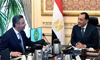   رئيس الوزراء يتابع مع وزير التموين استعدادات استقبال عيد الأضحى المبارك