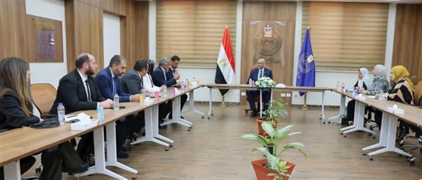 هيئة الدواء المصرية تستقبل وفد شركة جونسون آند جونسون