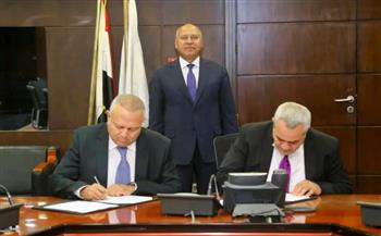   وزير النقل يشهد مذكرة تعاون بين الهيئة العامة للموانئ البرية والجافة