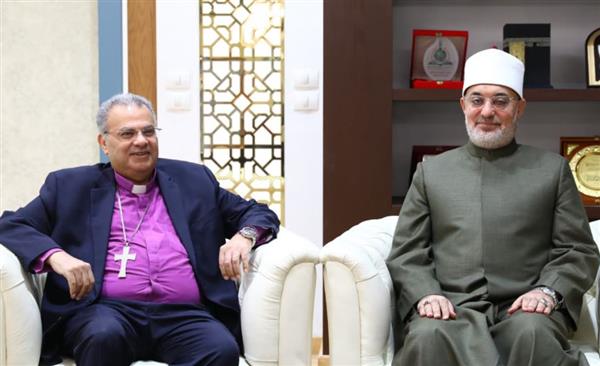 مفتي الجمهورية يستقبل رئيس الطائفة الإنجيلية للتهنئة بعيد الأضحى