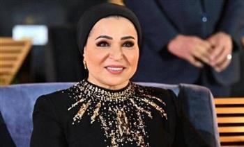   السيدة انتصار السيسي من فعالية فرحة مصر: "فرحانة فرحة أم بتجوز بنتها"