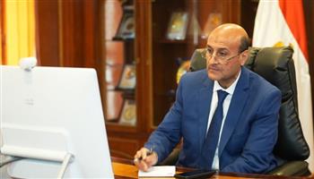   محافظ أسيوط يشارك في اجتماع مجلس المحافظين لمتابعة استعدادات عيد الأضحى 