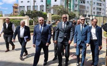 محافظ كفرالشيخ يدعم معدات النظافة بالمحافظة