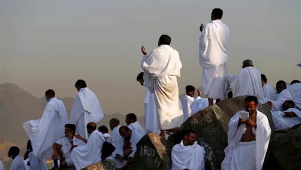 السياحة تتابع رحلات الحجاج إلكترونيًا على مدار الساعة