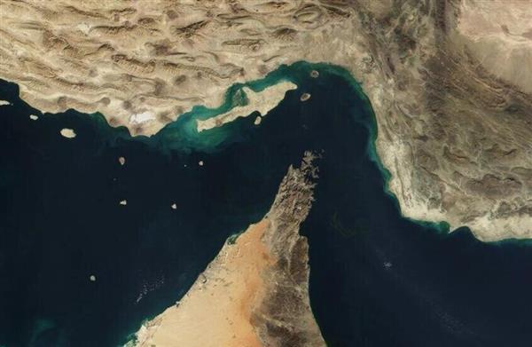 تفعيل الدفاعات الجوية في جزيرة قشم الإيرانية بالقرب من مضيق هرمز