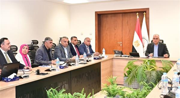 وزير الري: متابعة المنظومة المائية بكافة المحافظات بفترة أقصى الاحتياجات المائية