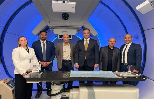 الرعاية الصحية تبحث مع "MIBS" الروسية إنشاء أول مركز للعلاج البروتوني للأورام في مصر