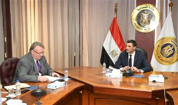   هاشم: العنصر البشري ضمن 6 ركائز تقوم عليها استراتيجية الصناعة المصرية 2030