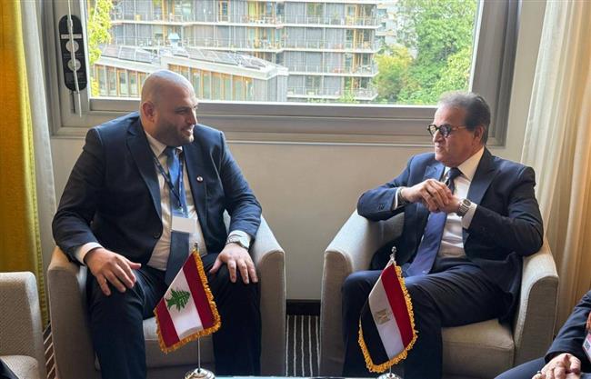 وزير الصحة يبحث مع نظيره اللبناني تعزيز التعاون المشترك 