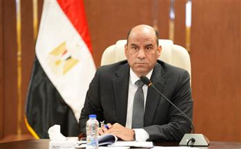   وزير العمل : 2.538 مليار جنيه إعانات للعمال بـ3999 منشأة منذ بدء نشاط صندوق الطوارئ