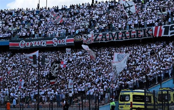 الزمالك يكشف حقيقة زيادة تذاكر جماهيره أمام سيراميكا