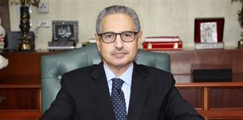   محافظ بني سويف يتابع حل شكاوى المواطنين ويوجه بسرعة الاستجابة وتحسين الخدمات