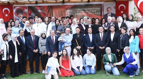 السفارة التركية بالقاهرة تحتفل بالذكرى الـ107 لإحياء ذكرى أتاتورك ويوم الشباب والرياضة