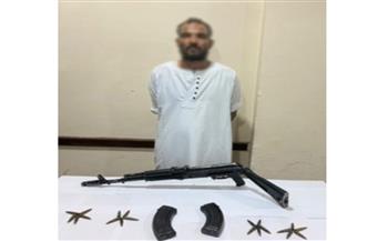   مذبحة التنقيب العشوائي في سفاجا.. خلاف على الذهب ينتهي بـ8 قتلى وضبط الجاني والسلاح