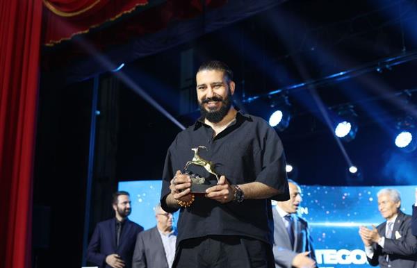 فيلم عائشة لا تستطيع الطيران يفوز بالجائزة الكبرى بمهرجان عنابة السينمائي