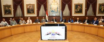  محافظ القاهرة يعقد اجتماعًا موسعًا  لمتابعة ملف التصالح على مخالفات البناء