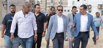   محافظ بورسعيد يتابع اللمسات الأخيرة لتطوير مساكن أمل نهضة مصر