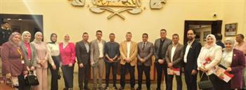   رئيس الخدمات البيطرية يستعرض في باريس تجربة مصر الناجحة في احتواء الأزمات الوبائية الطارئة