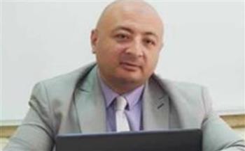 بين الإنسان والآلة: من يملك حق ترجمة الفلسفة؟