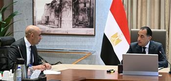 عقب حضور مؤتمر استشراف مستقبل مصر في التعليم اليوم.. مدبولي يلتقى وزير التربية والتعليم