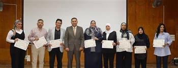    محافظ القليوبية يشهد ختام المبادرة الثانية لتنمية مهارات العاملين بالمخازن ويكرم المتميزين