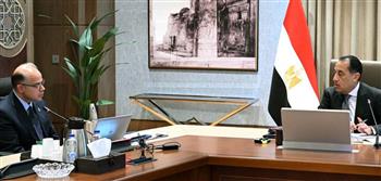   رئيس الوزراء يستعرض مع وزير الاستثمار عددا من ملفات العمل