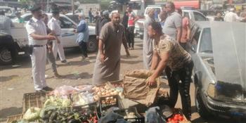   محافظ الدقهلية يتابع حملة مكبرة لإزالة الإشغالات بحي غرب المنصورة