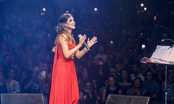   نانسي عجرم تشعل مسرح الأولمبيا في باريس