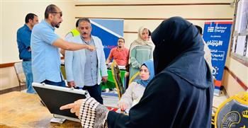   محافظ كفر الشيخ يتابع قافلة عيون طبية مجانية بالرياض