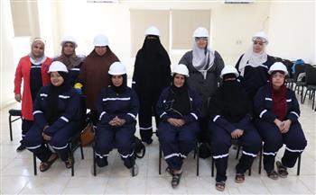 "اتعلمي.. ووفري.. واكسبي" مبادرة جديدة يطلقها القومي للمرأة بالأسمرات