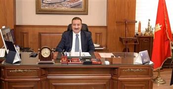  محافظ بورسعيد يوجه برفع درجة الاستعداد لاستقبال عيد الأضحى 