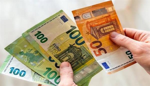 تراجع سعر اليورو أمام الجنيه بالبنوك المصرية