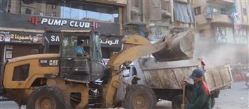   محافظ الجيزة يطيح بقيادات نظافة خلال جولة ميدانية