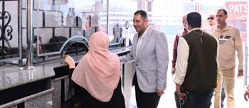 محافظ دمياط يتفقد المركز التكنولوجي لخدمة المواطنين