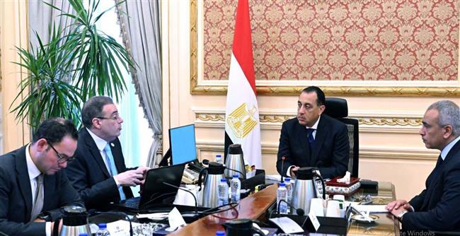 رئيس الوزراء يتابع مع مستجدات ملف الإصلاح الإداري وتطوير الأداء الحكومي