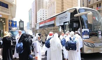 وزيرة التضامن تتابع عملية تصعيد حجاج الجمعيات الأهلية إلى مشعر عرفات 