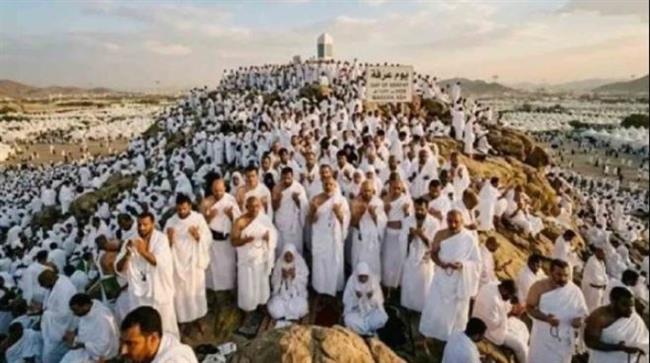 مفاجأة موسم الحج.. ترجمة خطبة عرفة إلى 35 لغة مباشرة