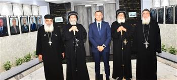  محافظ أسوان يستقبل وفد الأقباط الأرثوذكس لتقديمهم التهنئة بمناسبة عيد الأضحى 