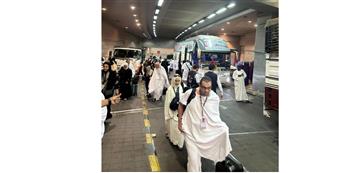   استمرار تدفق حافلات السياحة لنقل حجاج الشركات إلى صعيد عرفات
