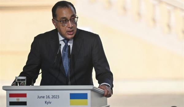 رئيس الوزراء يتجه إلى السعودية لأداء مناسك الحج