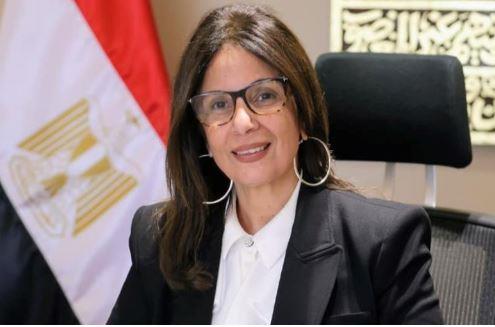 وزيرة الثقافة تهنئ الرئيس السيسي والمصريين بمناسبة عيد الأضحى المبارك