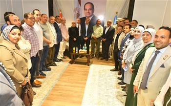   محافظ أسيوط يواصل استقبال المهنئين بـ عيد الأضحى