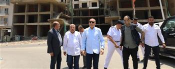   محافظ القاهرة يؤكد انه لا تهاون مع مخالفات البناء في إجازة العيد