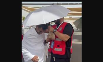   مبادرات تطوعية في عرفات للتخفيف من حرارة الطقس على الحجاج