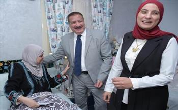   محافظ بورسعيد يشارك أمهات دار “حياة للمسنات” فرحة عيد الأضحى المبارك